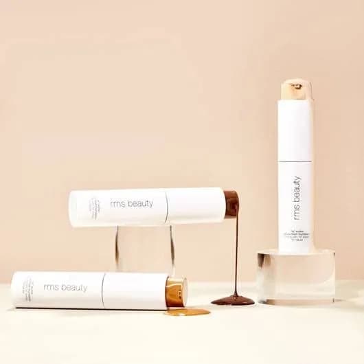 Natural Finish Liquid Foundation 30ml